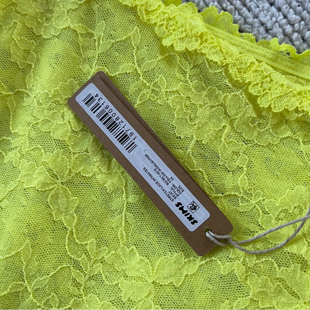 SKIMS Neon yellow stretch, lace, intimate skirt 3X NWT - Picture 4 of 8